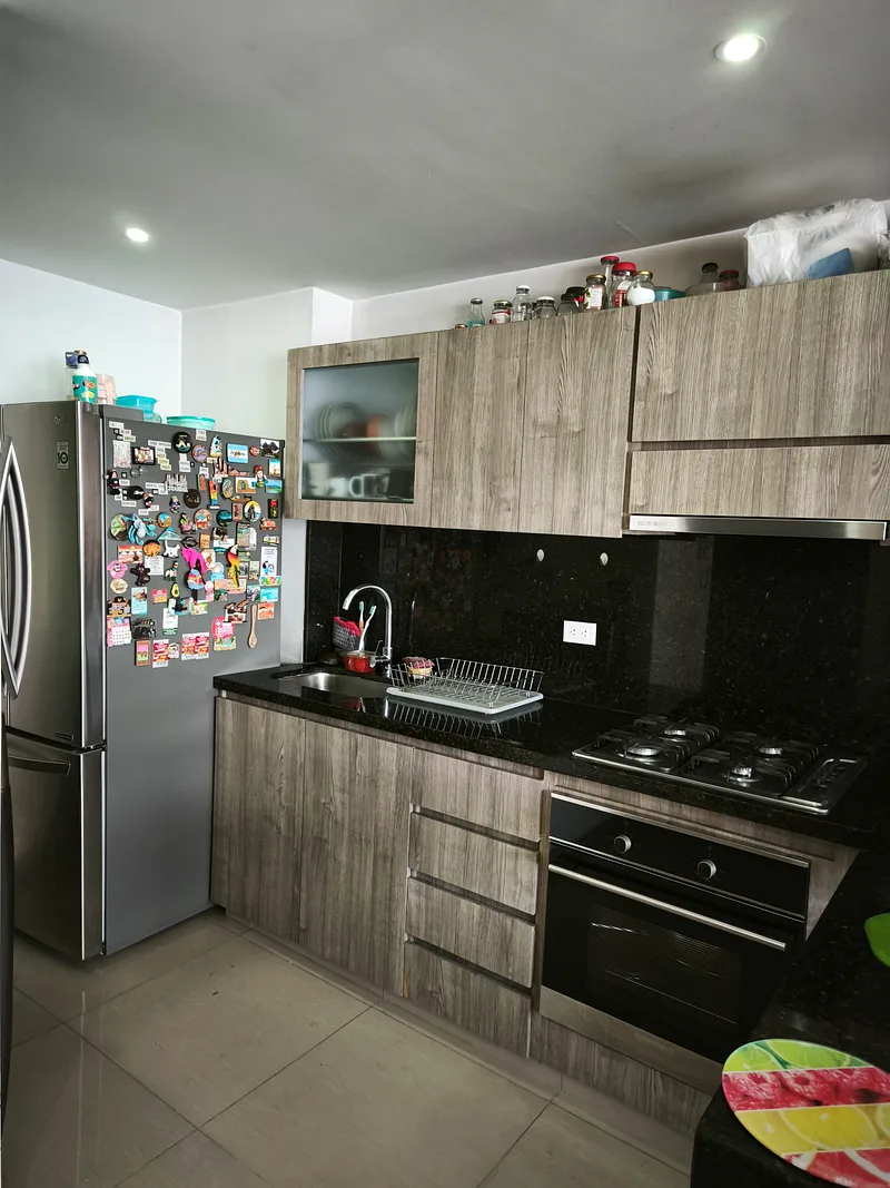 Apartamento en venta en MARSELLA de 76 mts